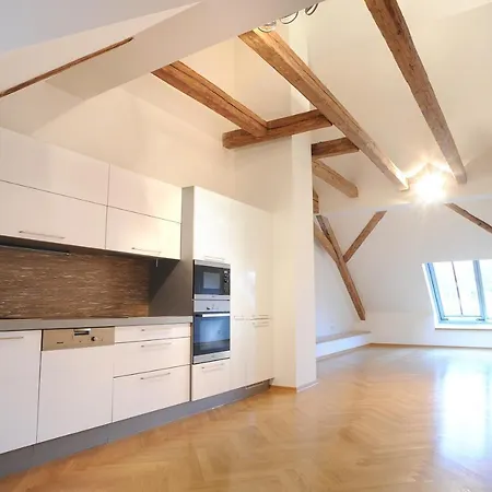 Apartment Opatovicka 9 Prag